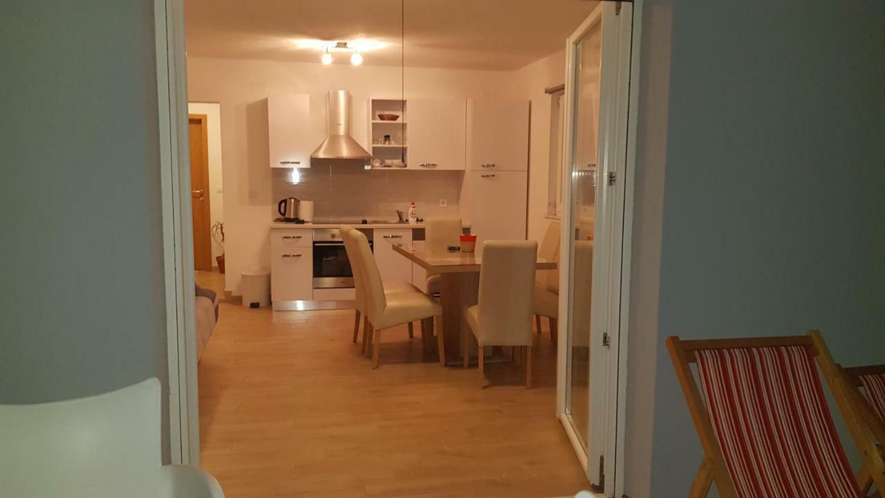Apartment Adam Zavalatica Eksteriør billede